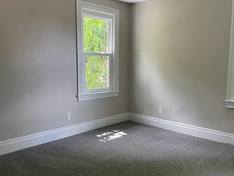1114 Milan Ave — Photo 12