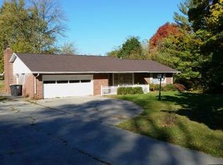 4110 Huth Dr, Fort Wayne, IN 46804