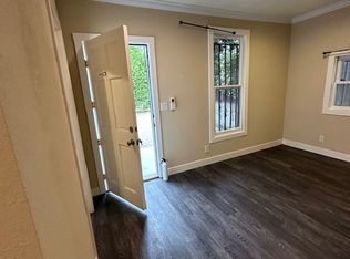 983 E Washington Blvd, Pasadena, CA 91104