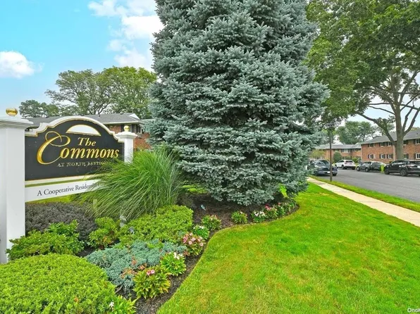 22 Edmunton Drive #A8, North Babylon, NY 11703