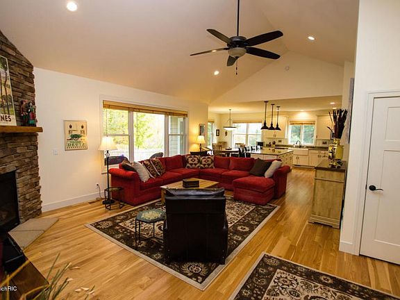 5th image of 1141 Forest Brook Dr