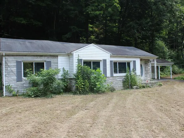 3628 Dante Rd, Castlewood, VA 24224