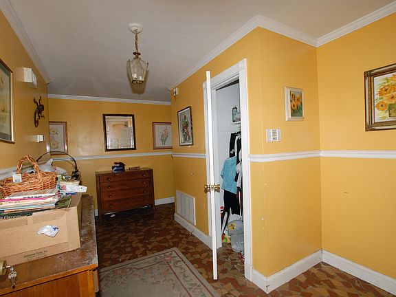 5th image of 3011 Anola Ave