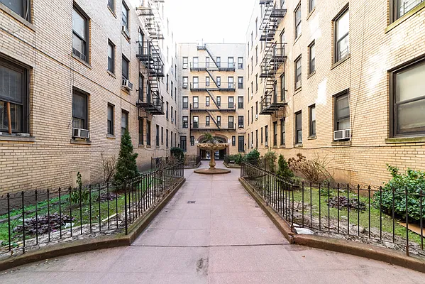 Rented by Joel Scharf, LREB | media 9