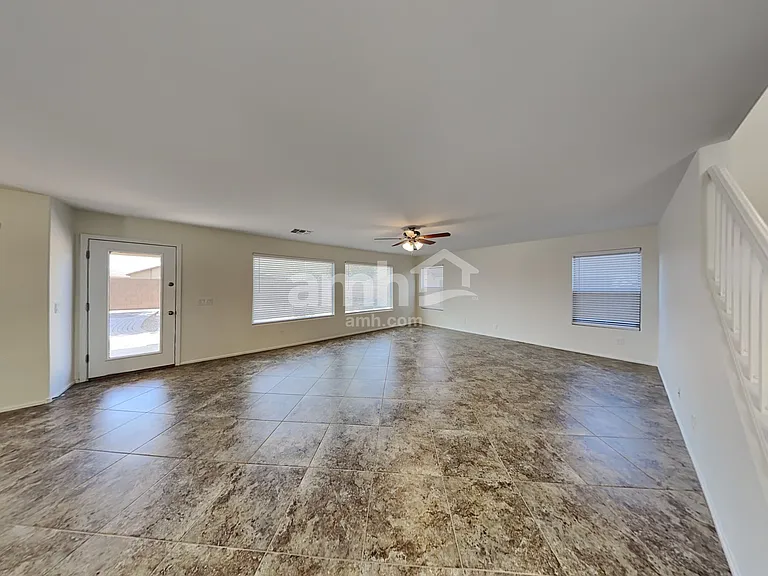 3910 E Hematite Ln — Photo 6