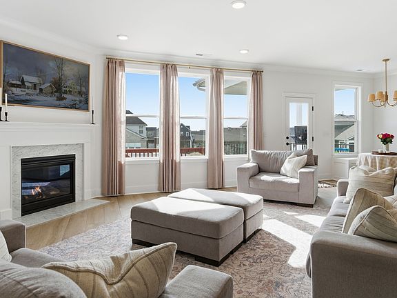 4th image of 550 Snapdragon Ln