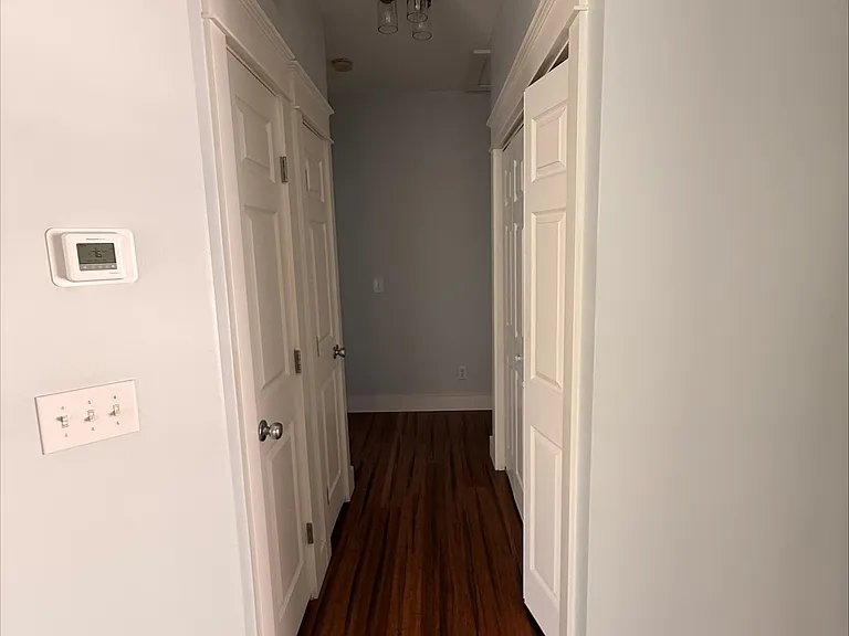 1106 Heartstone Ct — Photo 3