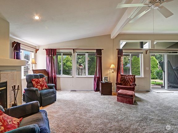4th image of 19428 100th Avenue Ct E #2