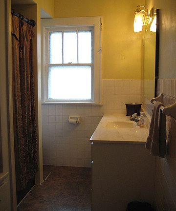 4th image of 933 Joliet St