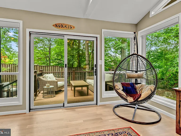 6706 Pine Creek Ct — Photo 16