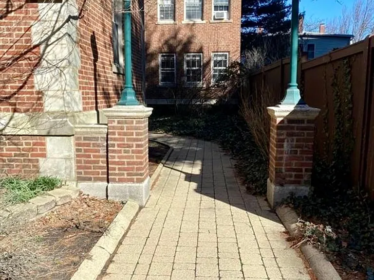 21 Chauncy St #3B — Photo 14