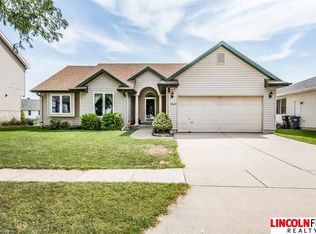 2648 SW 14th St, Lincoln, NE 68522