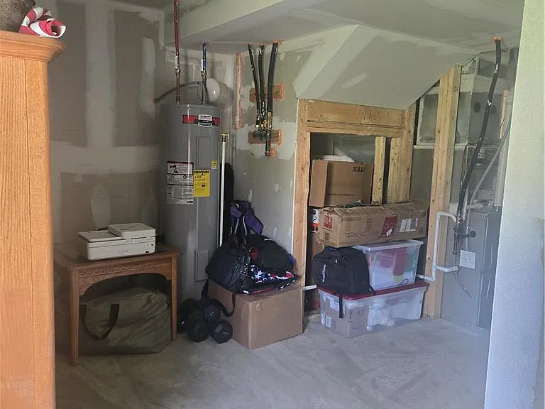 535 Delta Rd — Photo 12