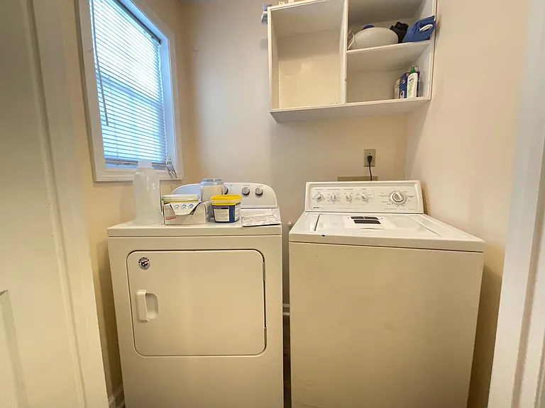 7533 Antebellum Ln — Photo 12