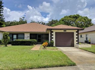 3468 Maclaren Dr, Palm Harbor, FL 34684