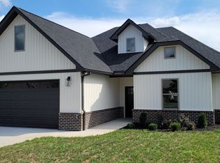 121 Pocola Way, Loudon, TN 37774