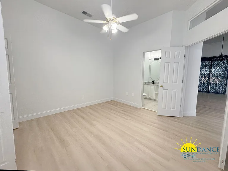 504 Fallin Waters Dr — Photo 18