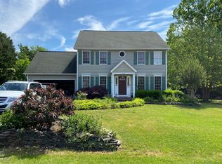 6108 N Willow Pond Dr, Fredericksburg, VA 22407