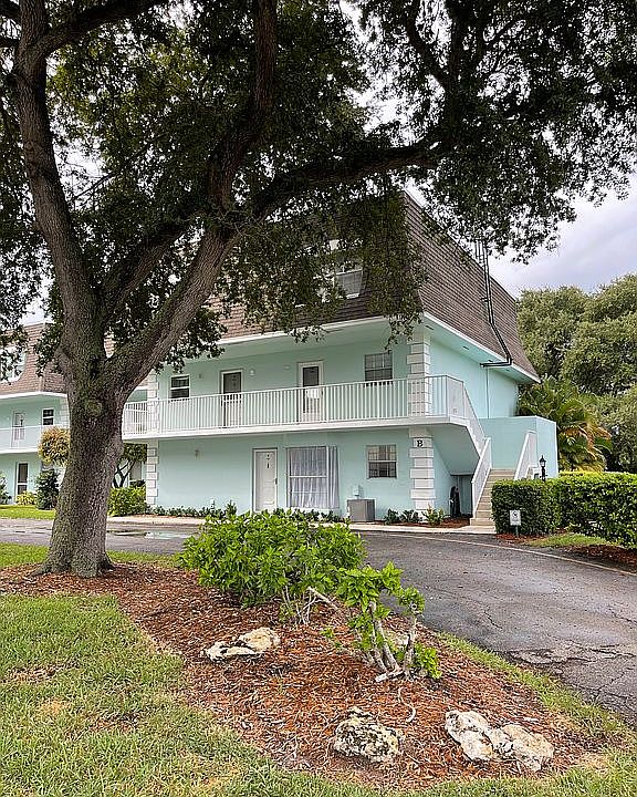 2nd image of 1901 Indian River Blvd #101B