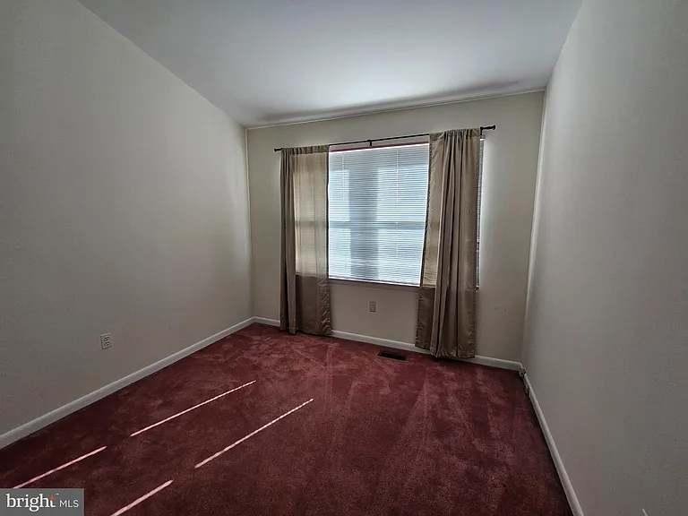 6908-10 Timberlane Rd — Photo 17