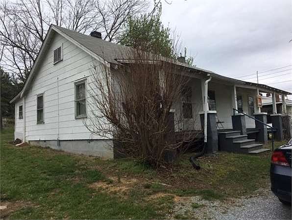 2nd image of 304 Frazier Rd