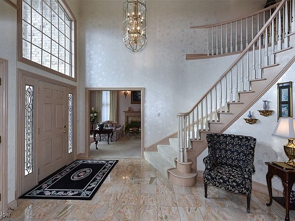 2nd image of 23492 Wingedfoot Dr