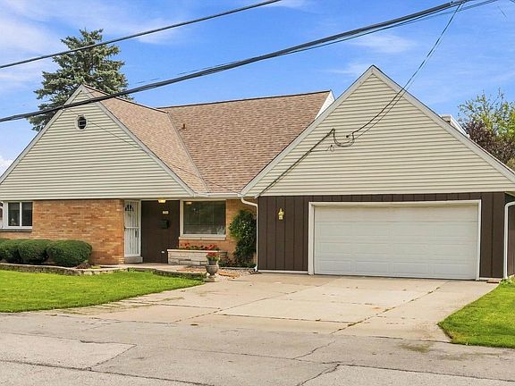 2nd image of 3744 S Sunset DRIVE