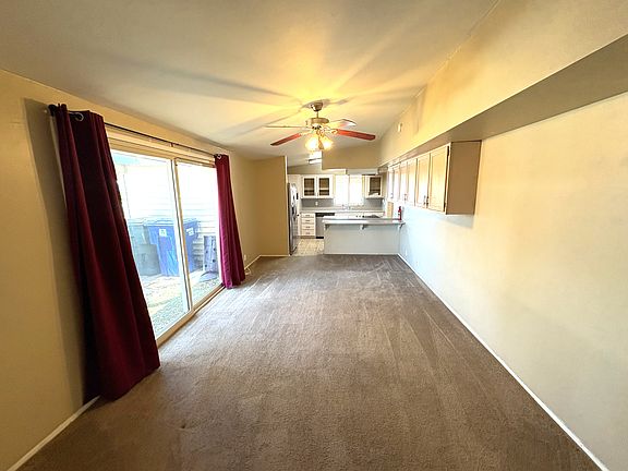 3rd image of 7411 E Montecito Dr