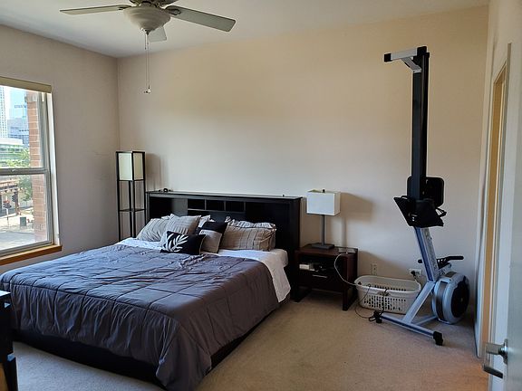 5th image of 647 N Green St APT 303