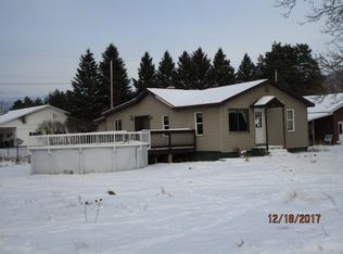 1004 Superior Ave, Kingsford, MI 49802