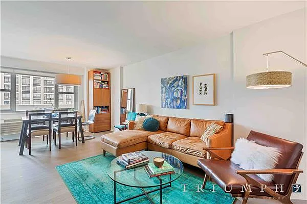 Rented by Triumph Property Group | media 25