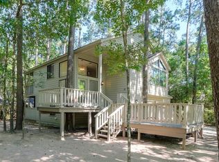 1 S Mossrock Rd, Spring, TX 77380