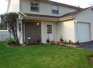 1854 Nautilus Ln, Hanover Park, IL 60133