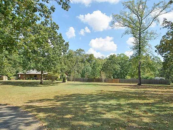 2nd image of 297 Country Oaks Ln