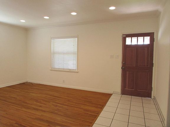4th image of 4859 W 138th St