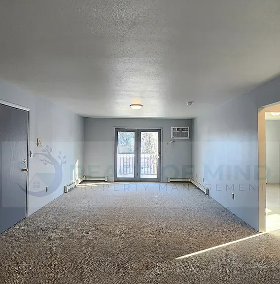 700 13th St S #6 — Photo 8