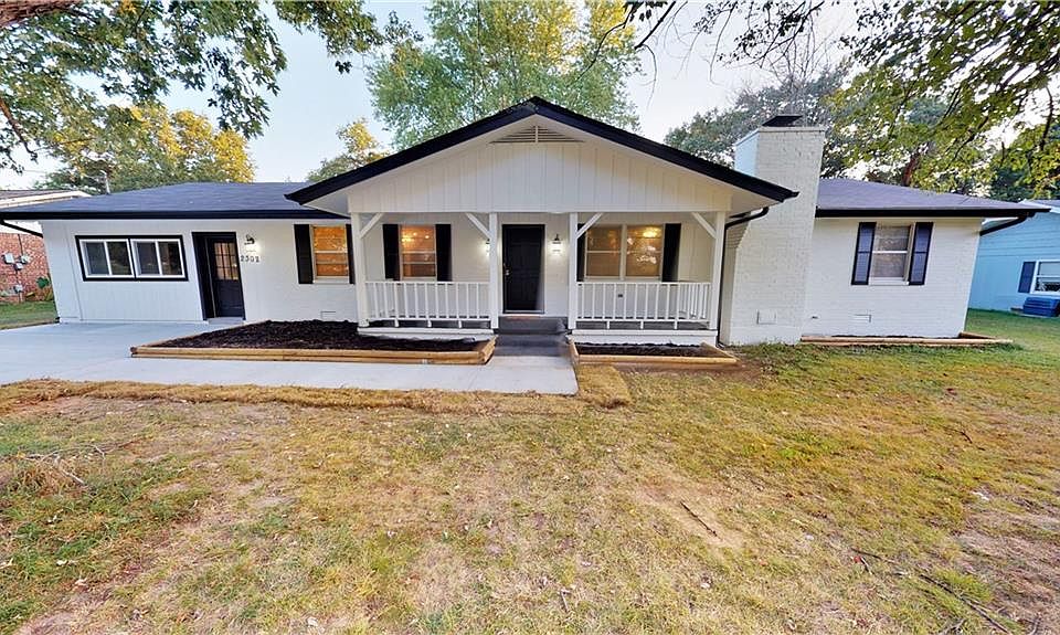 1st image of 2302 Delwhite Dr