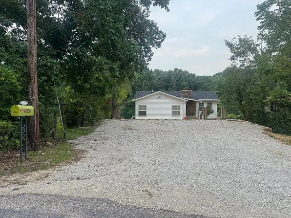 6056 N Lakeside Dr, House Springs, MO 63051