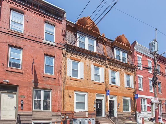 5th image of 1822 Willington St #1