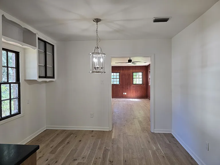 173 Dunn Ave — Photo 11