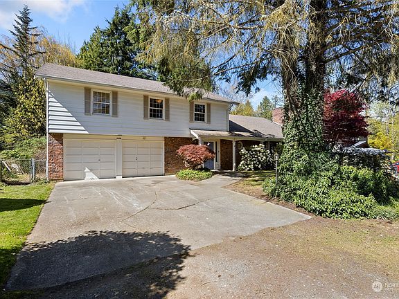 2nd image of 7030 57th Drive NE