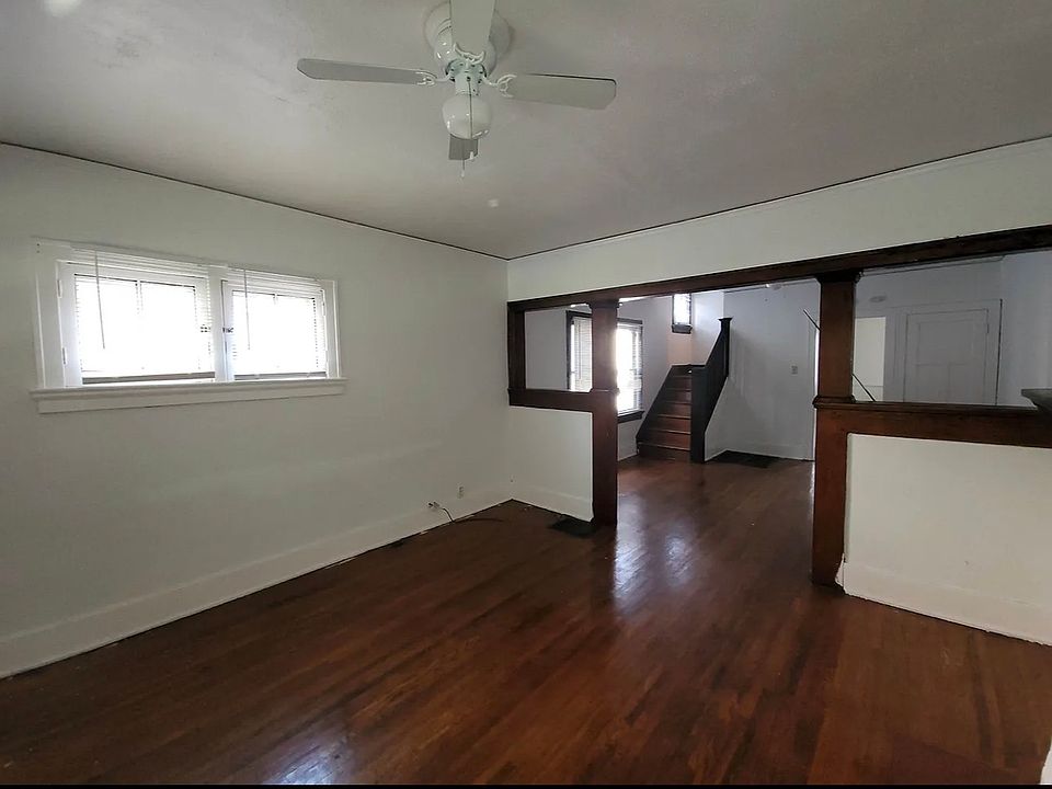 2nd image of 710 N Broadway St #712