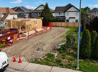 7340 196th St, Langley, BC V2Y3C3