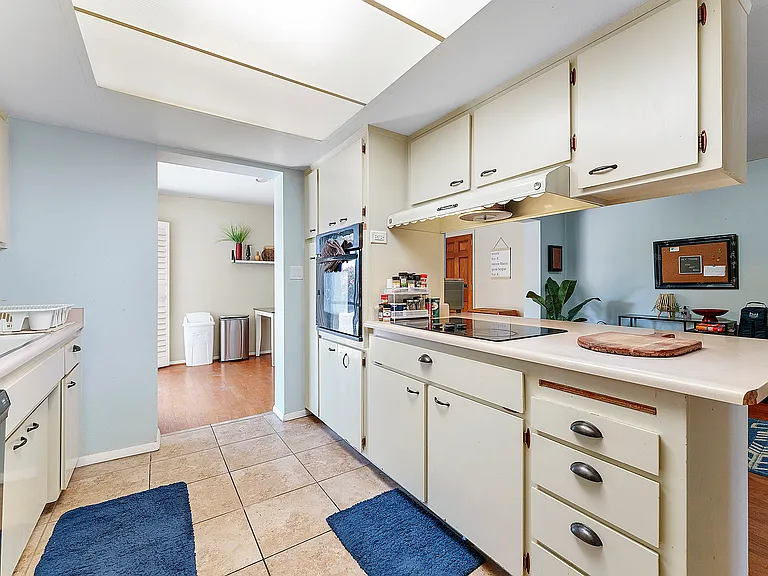 1155 E Geneva Dr #3 — Photo 8