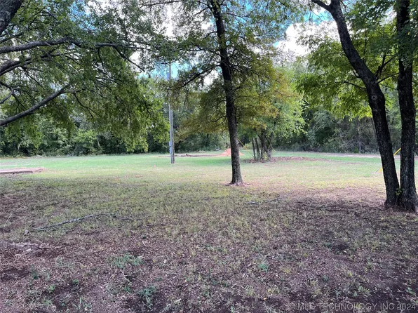 165 E Lakeview Dr, Osage, OK 74054