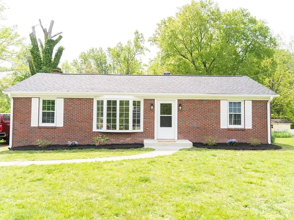 208 Charlotte Ave, Danville, VA 24541