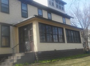 893 Fry St APT 4, Saint Paul, MN 55104