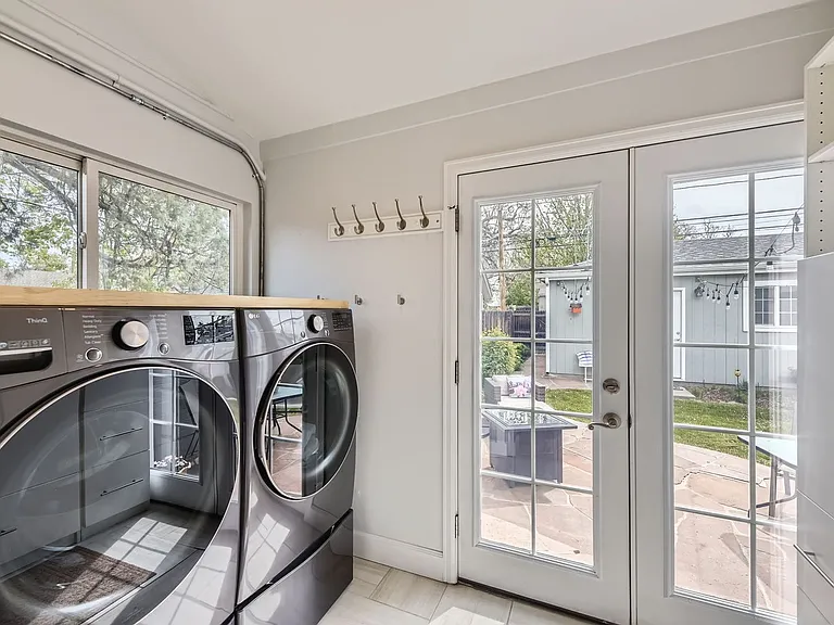 1586 S Sherman St — Photo 11