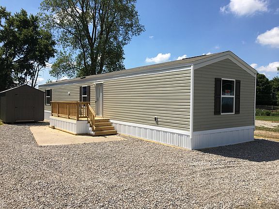 3rd image of 1541 Hillview Dr