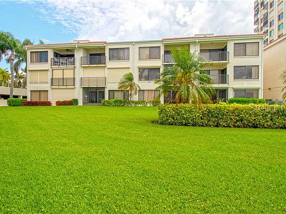 3rd image of 6287 Bahia Del Mar Cir APT 112